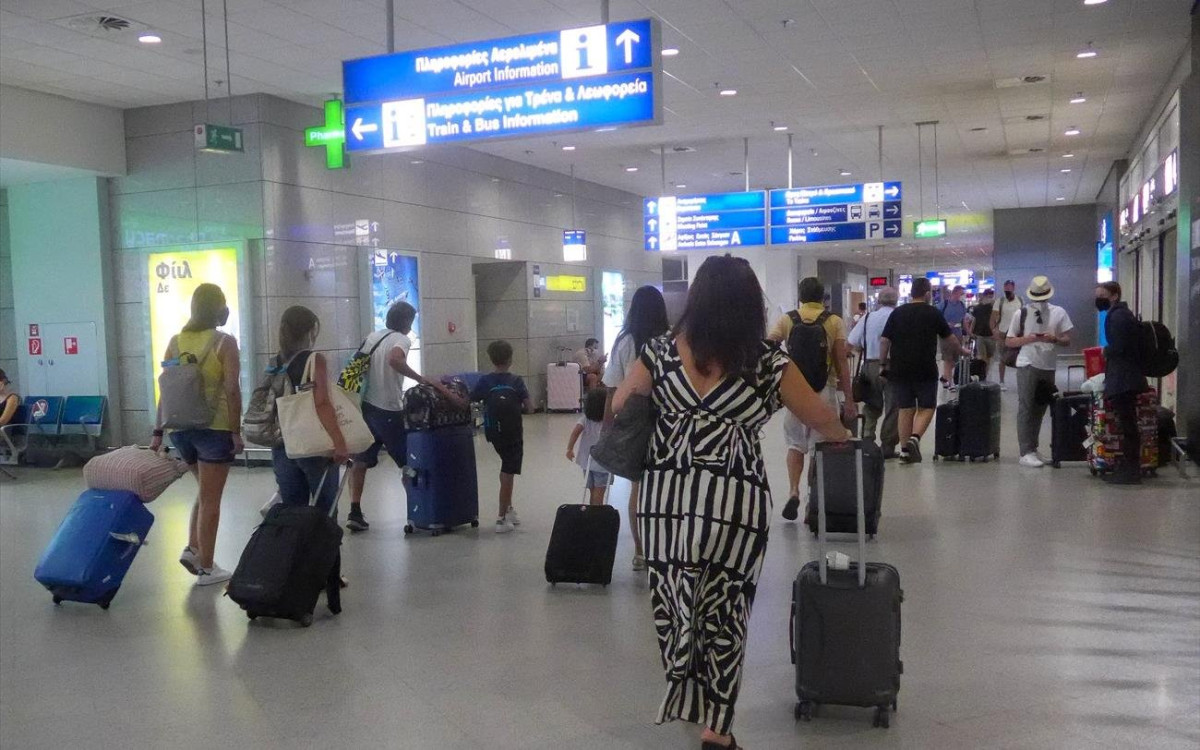 ΥΠΑ: Αύξηση 6,7% των επιβατών στα 24 αεροδρόμια για το οκτάμηνο Ιανουαρίου – Αυγούστου 2025