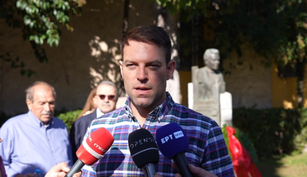 Κασσελάκης: Να οικοδομήσουμε ένα νέο «εσωκομματικό σύμφωνο συμβίωσης»
