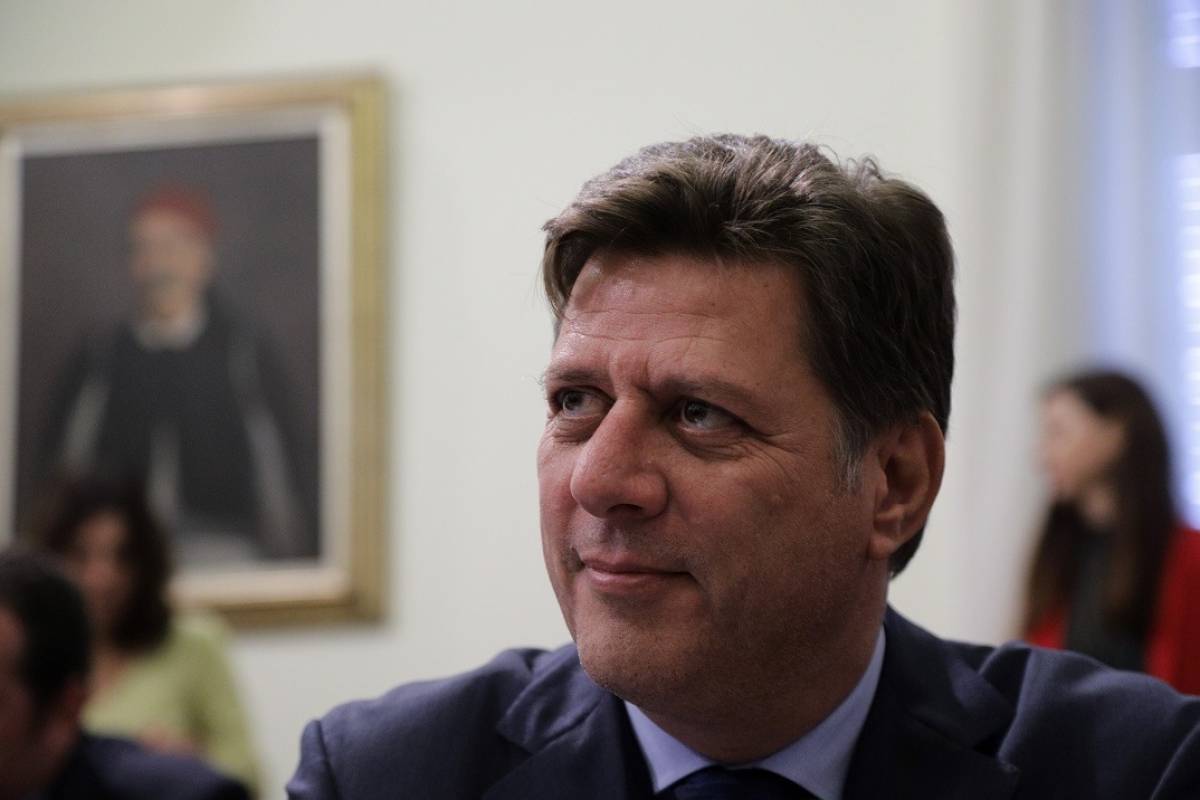 Βαρβιτσιώτης: Παρουσίασε τα επιτεύγματα της καταπολέμησης του αντισημιτισμού στην Ελλάδα