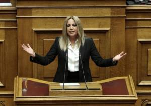 Γεννηματά: Καθυστερημένες οι ανακοινώσεις για επιπλέον μέτρα