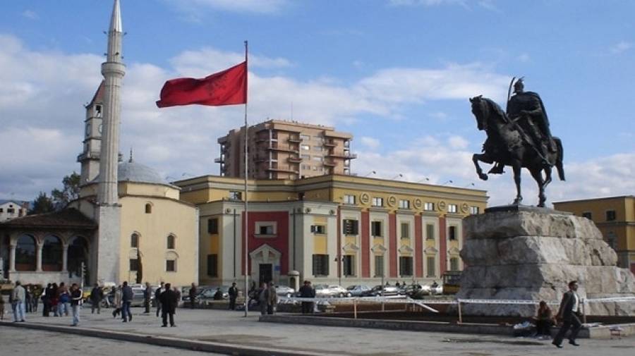 H Ελλάδα στην 7η θέση των επενδυτριών χωρών στην Αλβανία