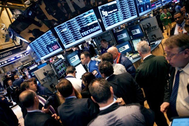 Πάνω από τις 19.900 μονάδες ο Dow Jones ενόψει Fed