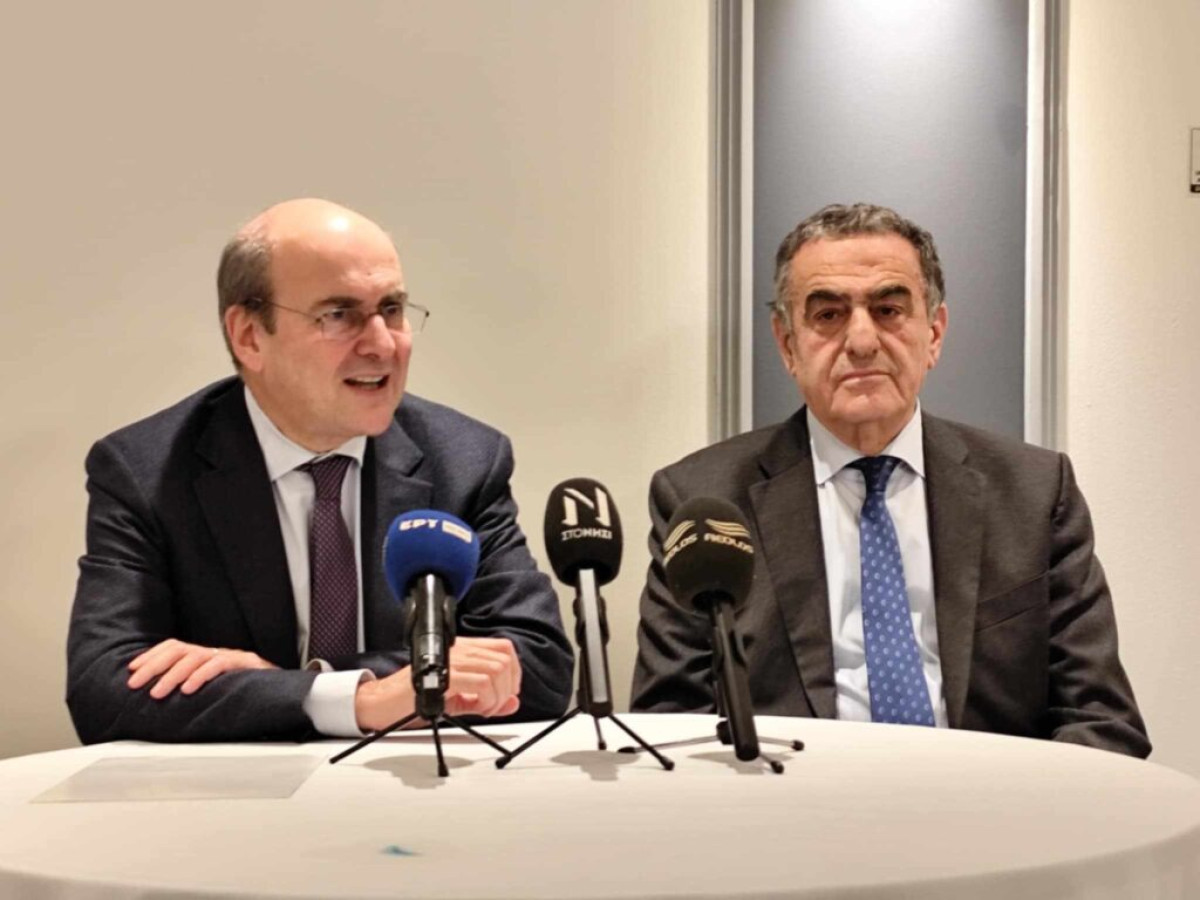 Χατζηδάκης από Μυτιλήνη: Υπό εξέταση η μείωση ΦΠΑ στα νησιά