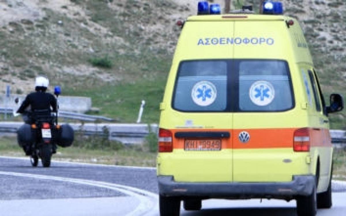 Δύο νεκροί και τρεις τραυματίες από τροχαίο στην εθνική Πατρών-Πύργου