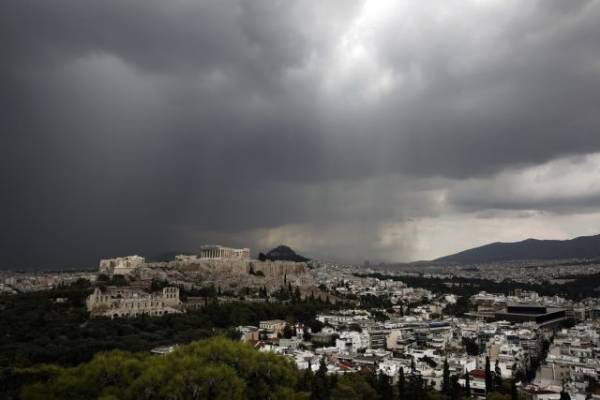Καιρός: Αναμένονται τοπικές βροχές και μεμονωμένες καταιγίδες