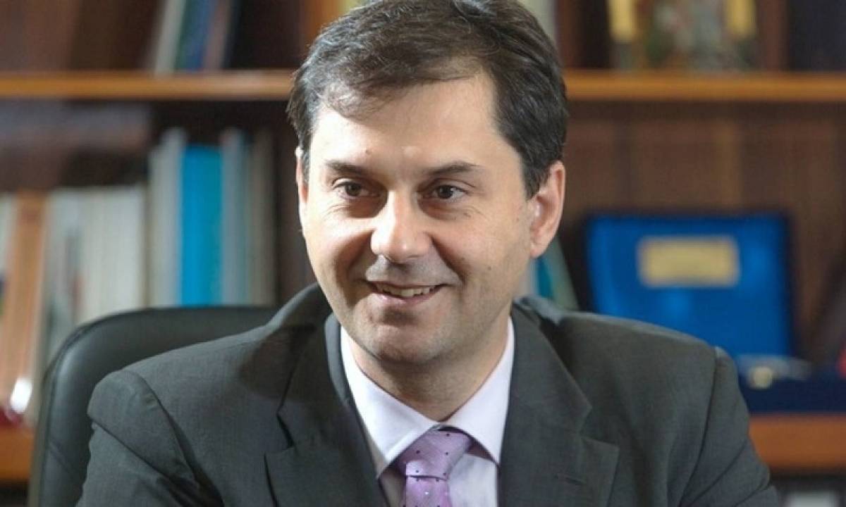 Επαφές Θεοχάρη στο Παρίσι