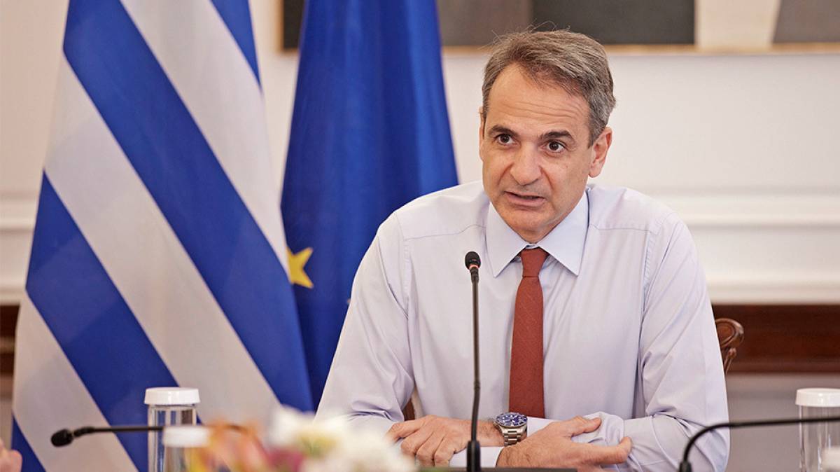 Μητσοτάκης στο Υπουργικό: Μέτρα €4 δισ. για τον εισαγόμενο πληθωρισμό