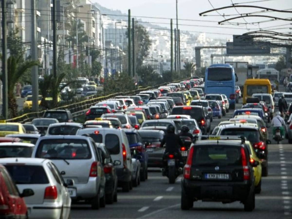 Σαφάρι της ΑΑΔΕ για τα ανασφάλιστα ΙΧ-Ποια είναι τα πρόστιμα