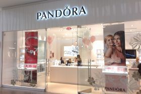 Pandora: Αύξηση των πωλήσεων στο β΄ τρίμηνο