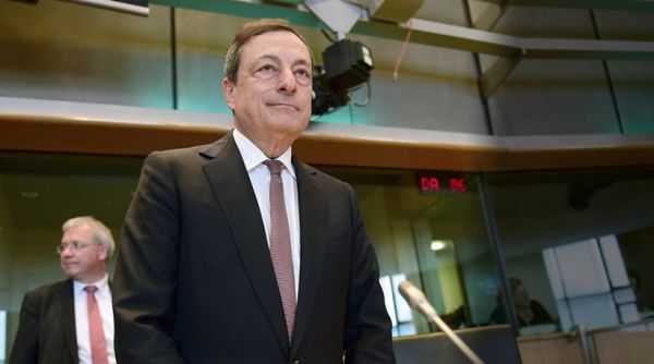 Reuters: Οι αξιωματούχοι της ΕΚΤ συμφώνησαν σε μείωση του QE!
