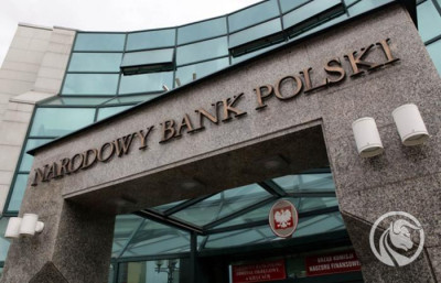 Κεντρική Τράπεζα Πολωνίας: Νομικές διώξεις μεταξύ διευθυντικών στελεχών και μελών