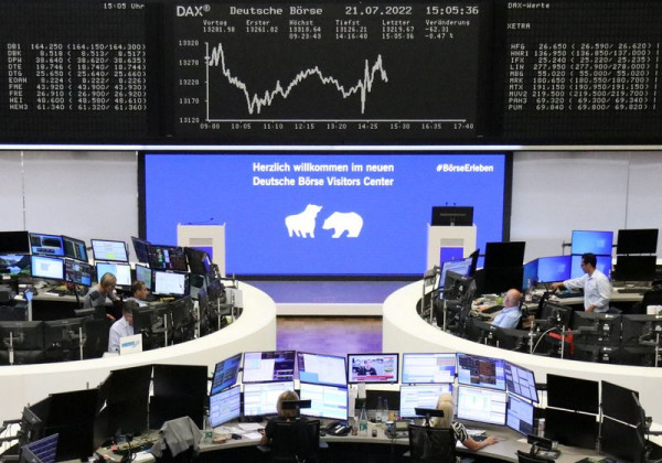 «Κόφτη» στα κέρδη των ευρωαγορών έβαλε η BoE