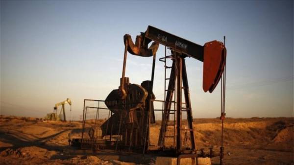 Δυναμικό ξεκίνημα για το πετρέλαιο - Πάνω από 30 δολ./βαρέλι
