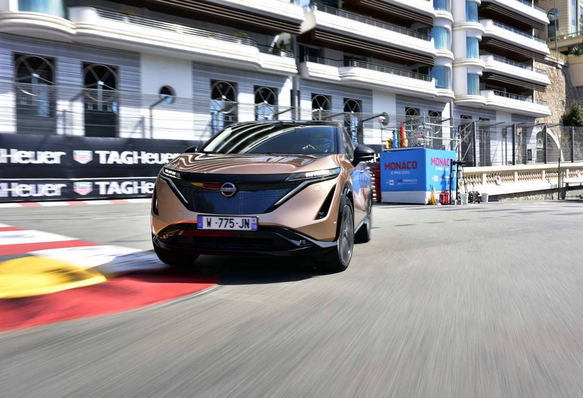 To αμιγώς ηλεκτρικό Nissan Ariya στο διάσημο σιρκουί του Μονακό