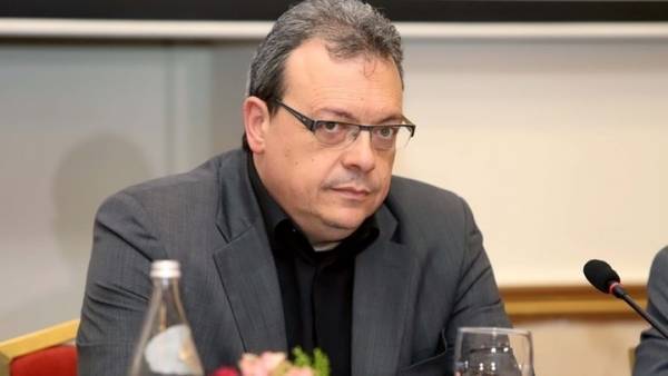 Φάμελλος: Υποχρεωτικός το 2019 ο διαχωρισμός οργανικών και ανακυκλώσιμων απορριμμάτων