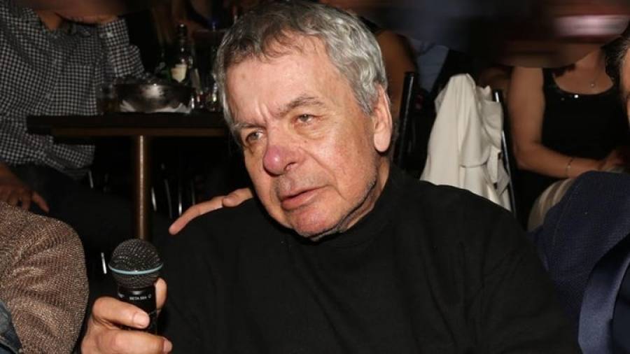 Έφυγε από τη ζωή ο τραγουδιστής Γιάννης Πουλόπουλος