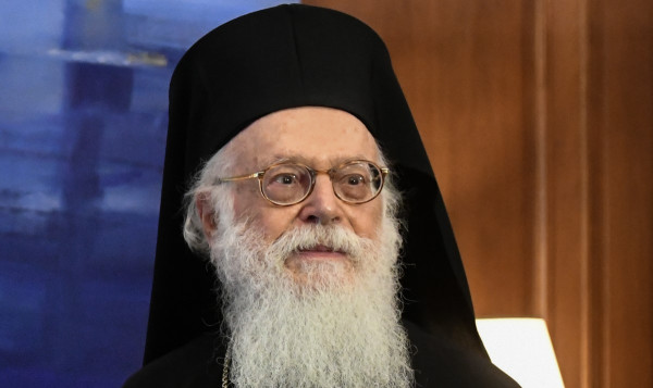 Έφυγε από τη ζωή ο Αρχιεπίσκοπος Αλβανίας Αναστάσιος