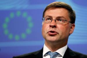 Έρχεται στην Ελλάδα ο Ντομπρόβσκις πριν το Eurogroup-Ποιους θα συναντήσει