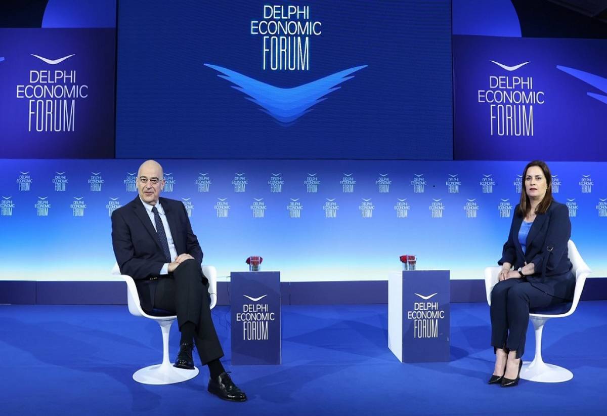 Δένδιας: Εγώ δεν τον είδα νεκρό τον EastMed