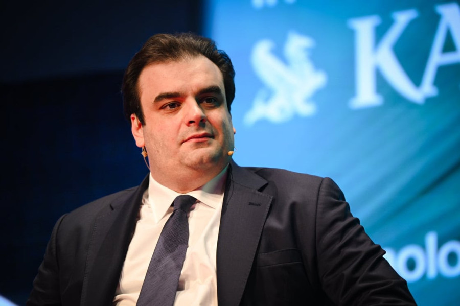 Πιερρακάκης: Η ζωή των τριών φάσεων έχει τελειώσει