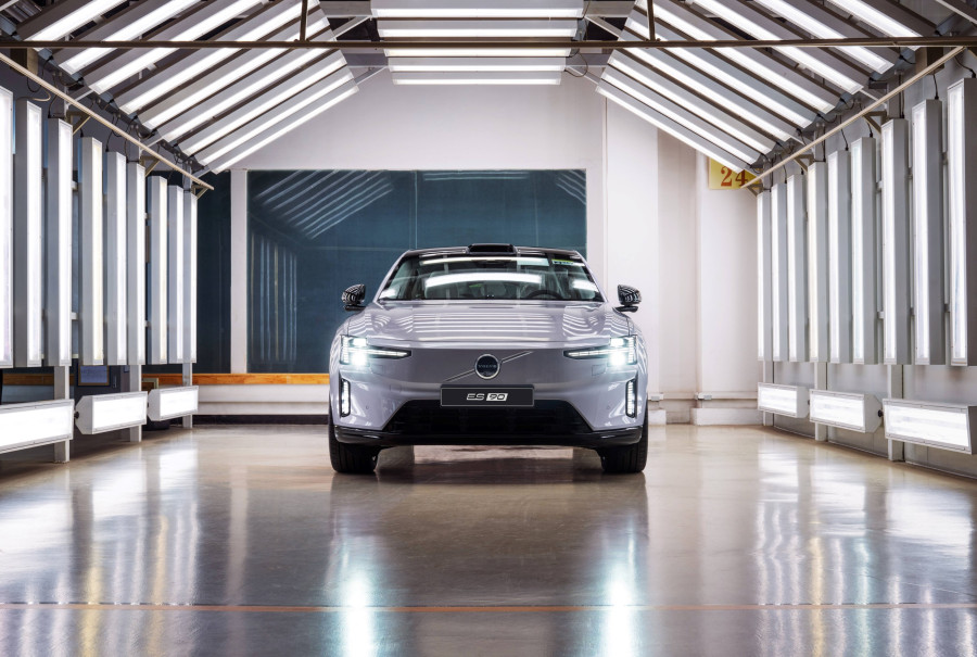 Η Volvo Cars ξεκινά την παραγωγή του νέου αμιγώς ηλεκτρικού Volvo ES90