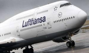 Handelsblatt: Η Lufthansa αναστέλλει τις προσλήψεις ελέω κοροναϊού