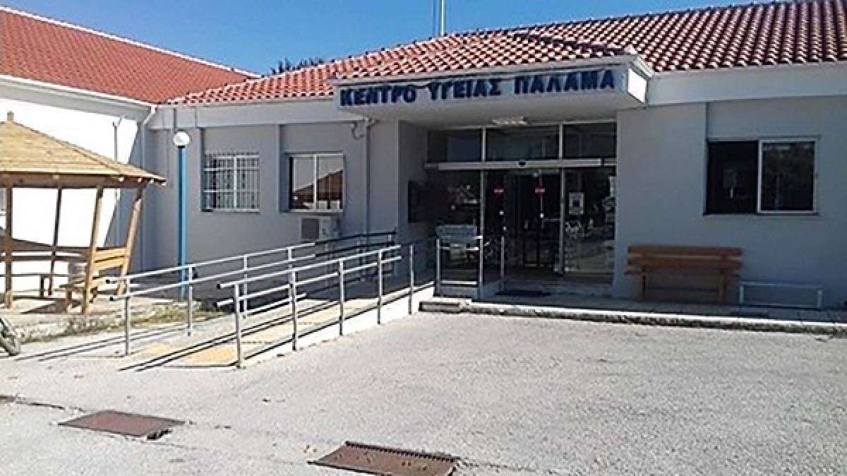 Παλαμάς: Πολύ περισσότερα τα πλαστά πιστοποιητικά από τις αρχικές εκτιμήσεις
