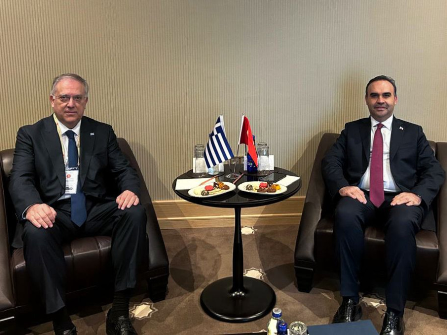 Συμφωνίες συνεργασίας Ελλάδας – Τουρκίας υπέγραψαν Θεοδωρικάκος και Καρίρ