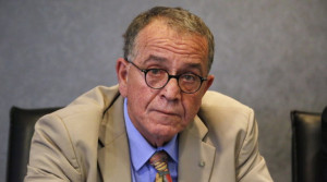 Μουζάλας: Θεσμικό ατόπημα οι ανεξαρτητοποιήσεις-Δυσάρεστο παρελθόν ο Κασσελάκης