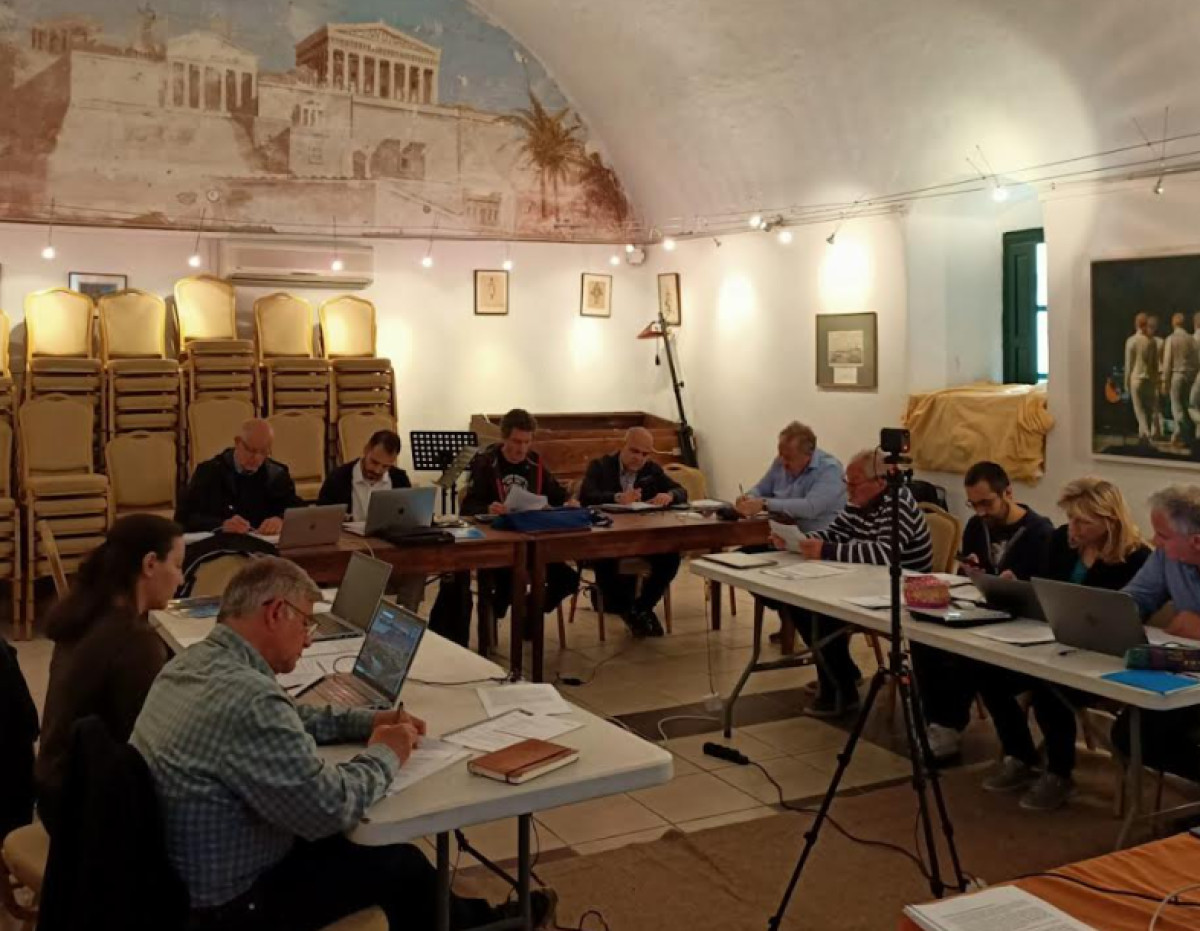 Η ελίτ της παγκόσμιας ηφαιστειολογίας στη Σαντορίνη για το Κουλούμπο