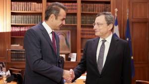 Τα ευφάνταστα σενάρια για κυβέρνηση «τύπου Ντράγκι» στην Ελλάδα