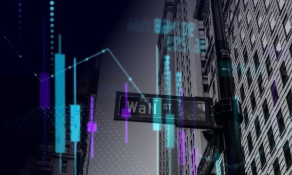 Αναζήτηση κατεύθυνσης στη Wall Street – Πιέσεις στην τεχνολογία