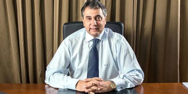 Κορκίδης: Η «ναυμαχία των… κοντέινερ» συνεχίζεται