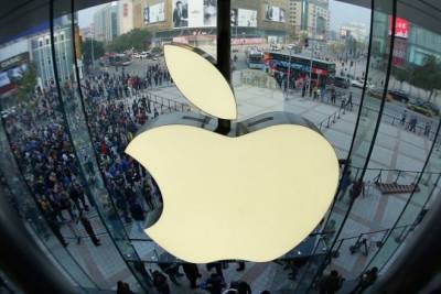 Η Apple εγείρει ερωτήματα για τα σχέδιά της στην ηλεκτροκίνηση