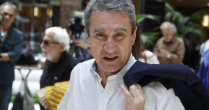 Το κόμμα Λοβέρδου, η αγωνία του ΠαΣοΚ και το «παιχνίδι» του Μητσοτάκη με τη Νέα Αριστερά