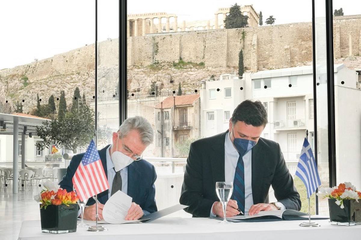 Περισσότερες από 460.000 διαθέσιμες αεροπορικές θέσεις από ΗΠΑ προς Ελλάδα