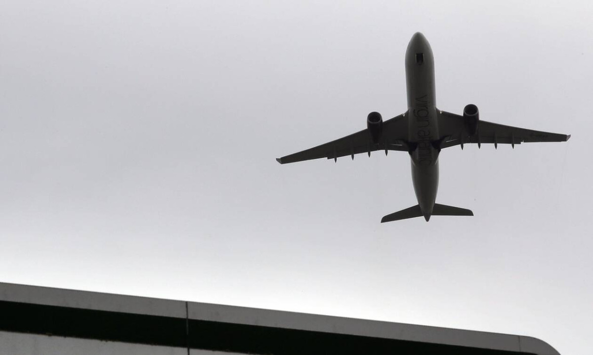 IEA: Η Ευρώπη έχει καύσιμα αεροσκαφών μόνο για 6 εβδομάδες – Πιθανές ακυρώσεις πτήσεων