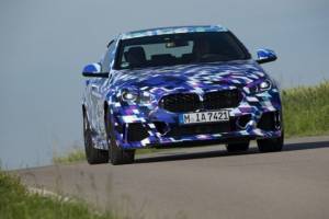 Η ...καμουφλαρισμένη BMW Σειρά 2 Gran Coupe κόβει βόλτες στο Μόναχο