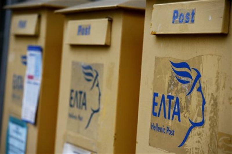 Γεμίζουν τα «ράφια» τους τα ΕΛΤΑ