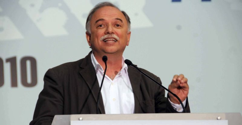 Εξεταστική για τον Γιούνκερ, ζήτησε ο Δ. Παπαδημούλης