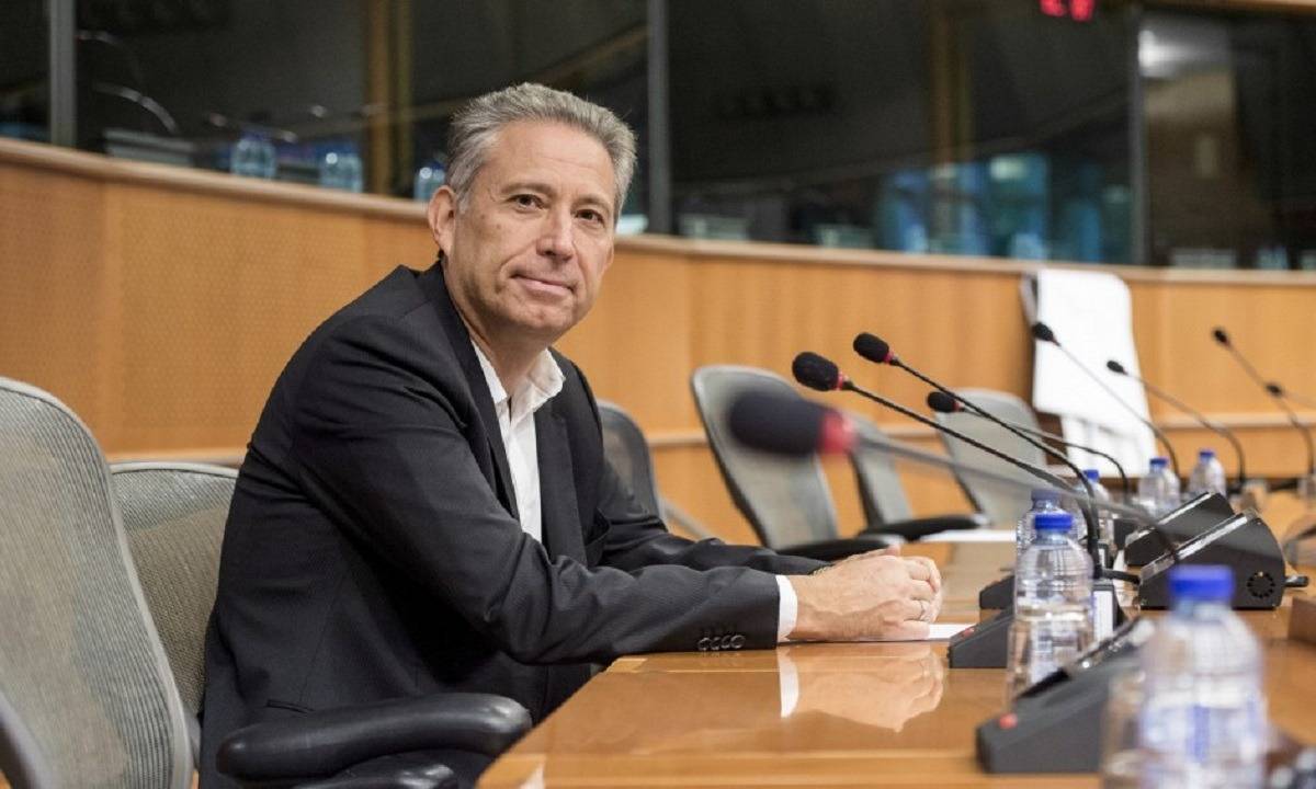 Χρυσόγονος: Θα ήταν πρόσφορο μέτρο η υποχρεωτικότητα στην εστίαση