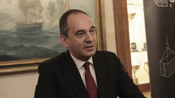 Πλακιωτάκης: Ατμομηχανές ανάπτυξης τα ελληνικά λιμάνια