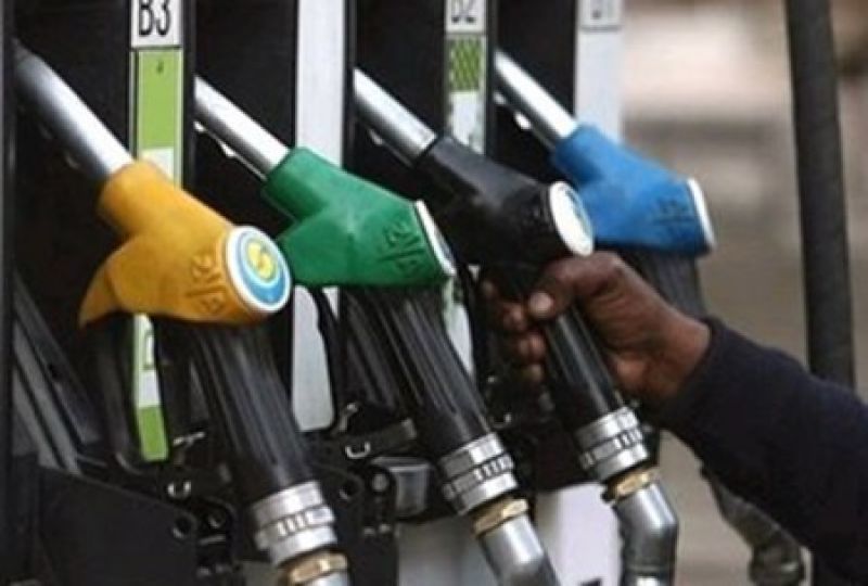 "Φύλλο και φτερό" κάνει τα πρατήρια υγρών καυσίμων το ΥΠΟΙΚ