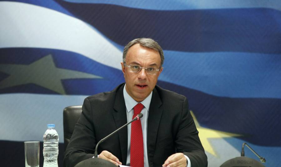 Σταϊκούρας: Σενάριο για σταδιακό άνοιγμα της οικονομίας από 22 Μαρτίου