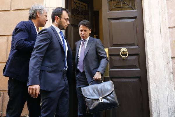 Κόντε: Η Ευρωπαϊκή Ένωση στάθηκε στο ύψος της