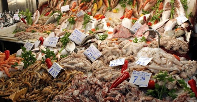 Από την Τσικνοπέμπτη στα σαρακοστιανά- Οδηγίες για ασφαλή τρόφιμα