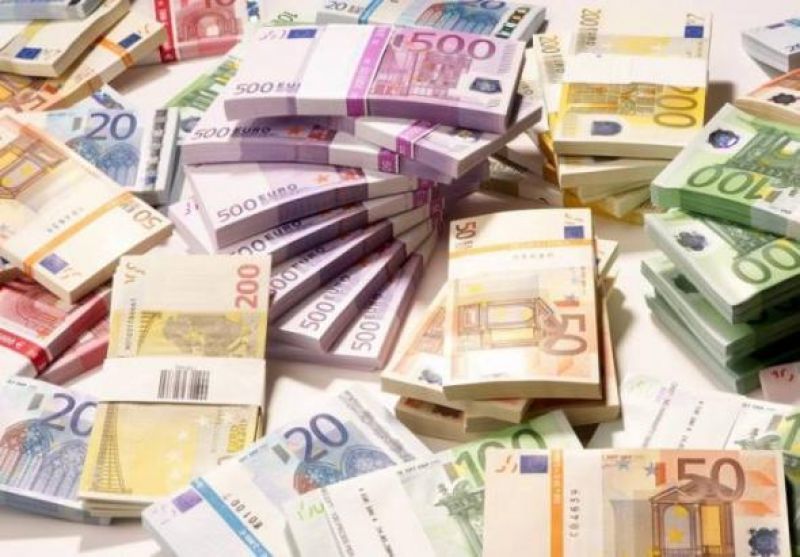 Στο μικροσκόπιο η χρηματοδότηση των κομμάτων
