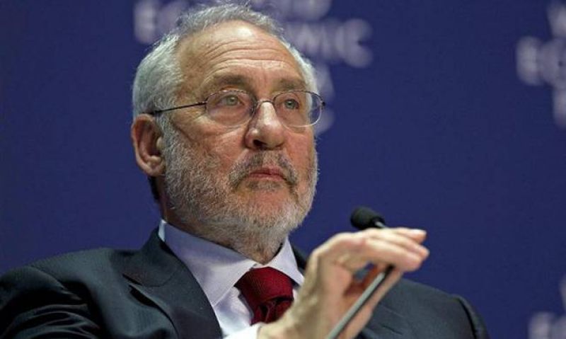 Στίγκλιτς: Το μνημόνιο έσωσε τις γαλλογερμανικές Τράπεζες, όχι την Ελλάδα