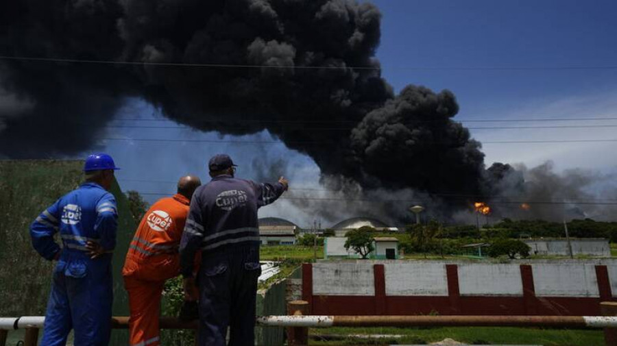 Κούβα: Μεγάλη πυρκαγιά σε πετρελαϊκές εγκαταστάσεις- Δεκαεπτά αγνοούμενοι