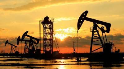 Μικρές απώλειες για πετρέλαιο και χρυσό